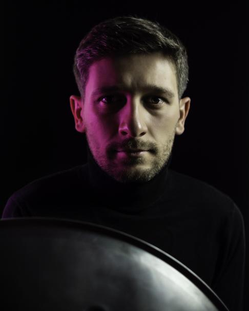 dr Maciej Hałoń zdjęcie artysty