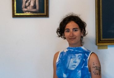 Zdjęcie z wernisażu Karoliny Skorek w Willi Decjusza